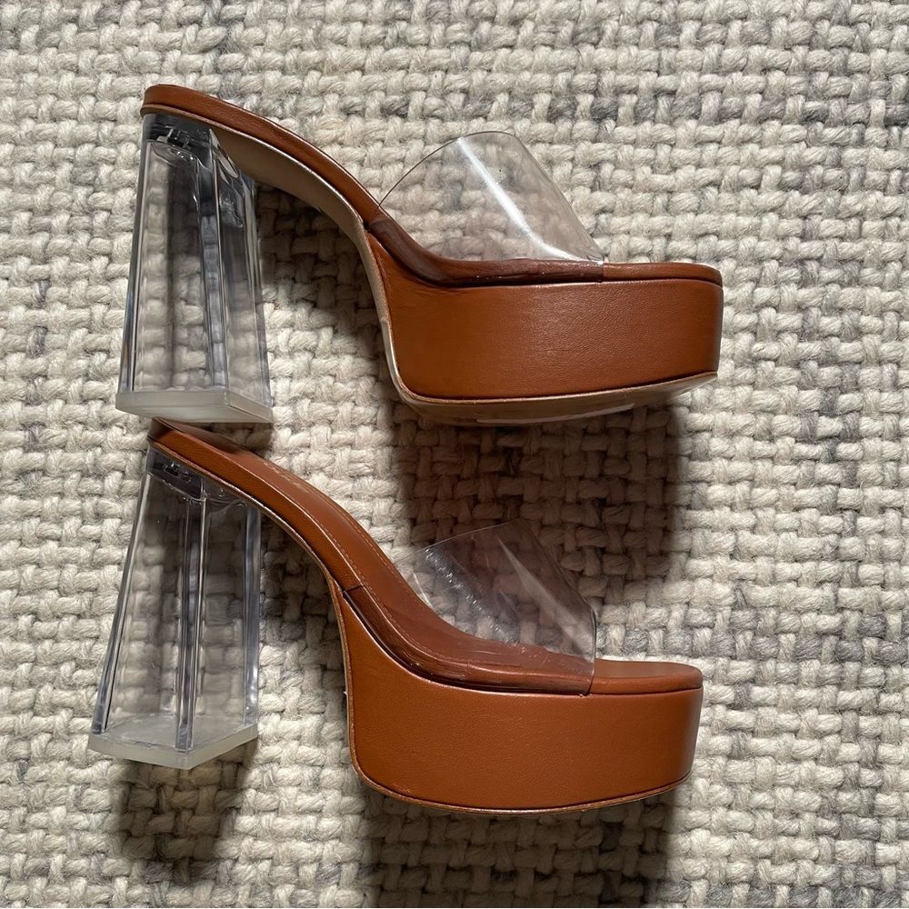 NEW Larroude Carmel Dolly Lucite Platform Mules 6.5 - Picture 2 of 6